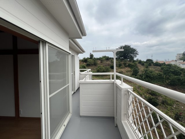 しっかりリノベ！だからこその安心感！【港南区野庭町】中古戸建のバルコニー|バルコニーがあります