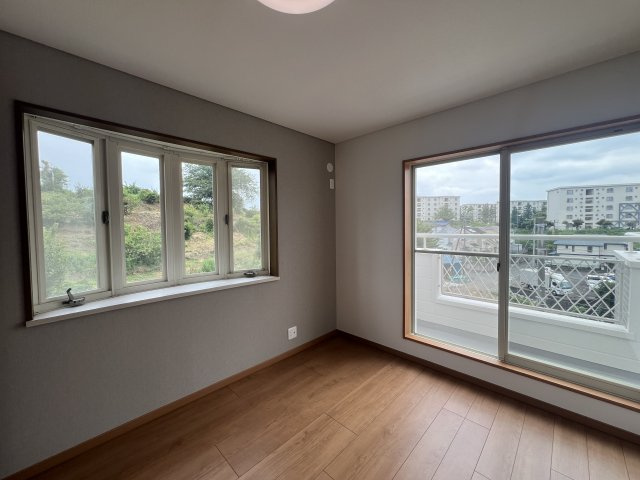 ビバ！ノバ！ウォンテッド！！！見て損ありません。【港南区野庭町】リノベーションの洋室|スタンダードな洋室です