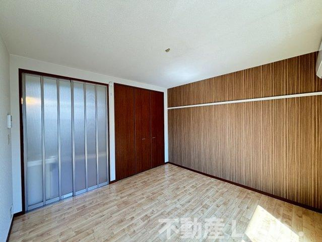 アヴァンツァーレ浦田の居間・リビング