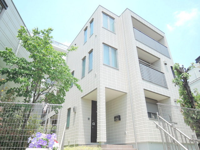 パティオ上目黒の外観|★耐震構造の旭化成へーベルメゾン★