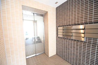 【エントランス】 | SUNFLOWER中央