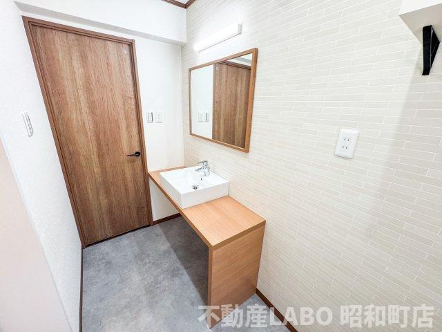 エフアール西田辺の洗面所