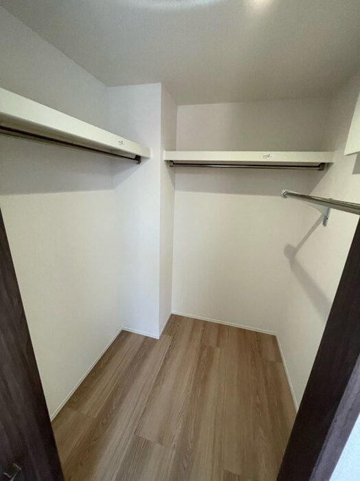 スリール・コートの収納