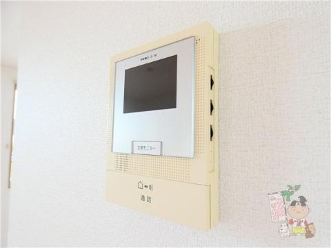 シャーメゾンつばき１番館のセキュリティ|カメラ付インターホン