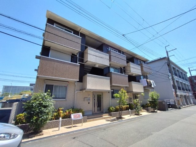 アルカディア豊里の外観