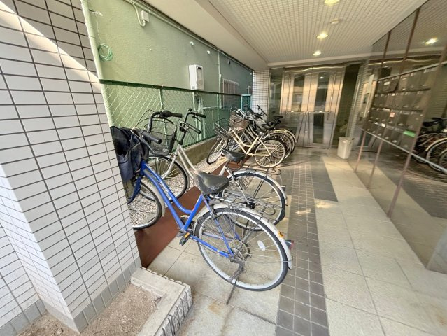 クラウンハイム新高のロビー