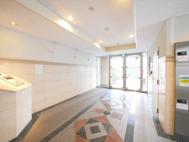 アーデン和泉町のロビー