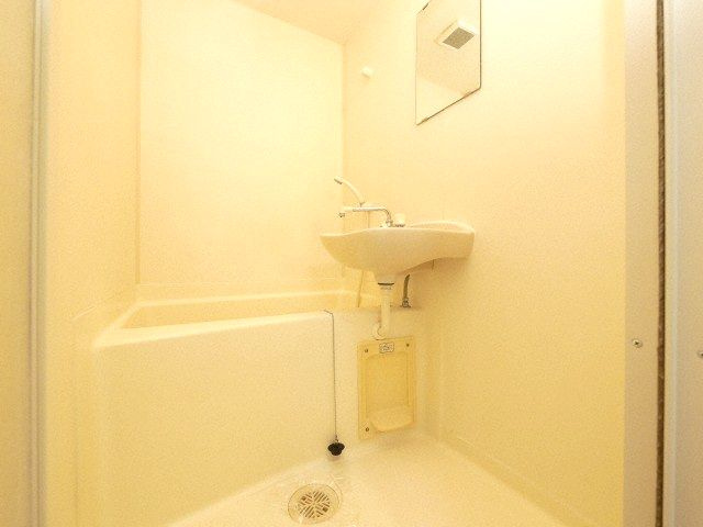 ノールプレール新町の浴室