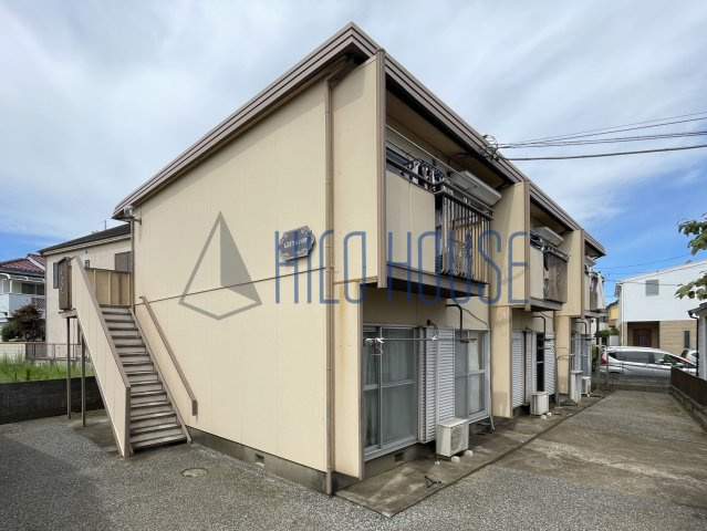 レスポワールハネサの外観