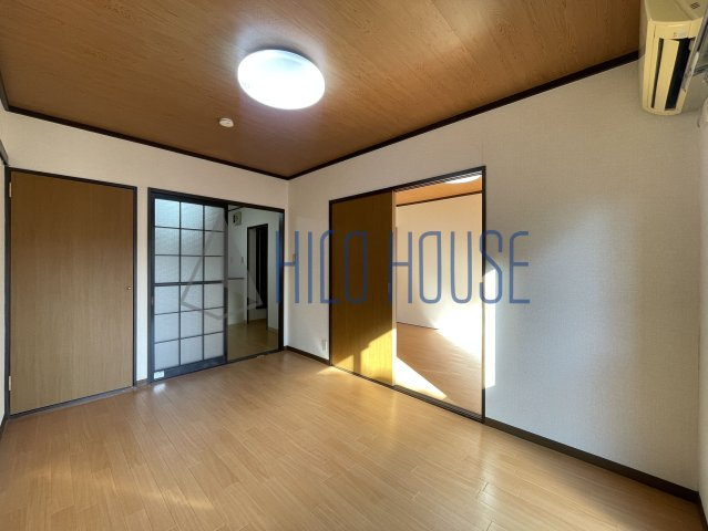 レスポワールハネサの居間・リビング