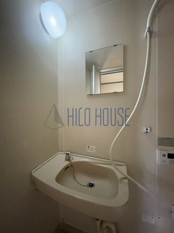 レスポワールハネサの洗面所