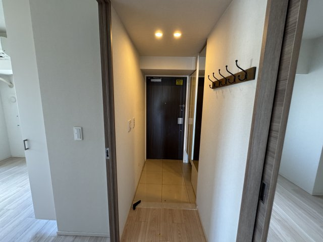 シンフォニア新千里南町ガーデンズの玄関