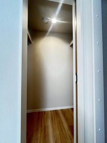 グランリュミエスタ茨木春日の収納