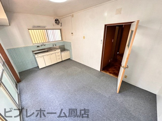 【居間・リビング】 | 深阪6丁貸家
