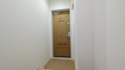 【玄関】 | サンパレス りんくう