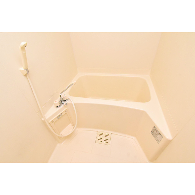 Gramercy Sakaeの浴室