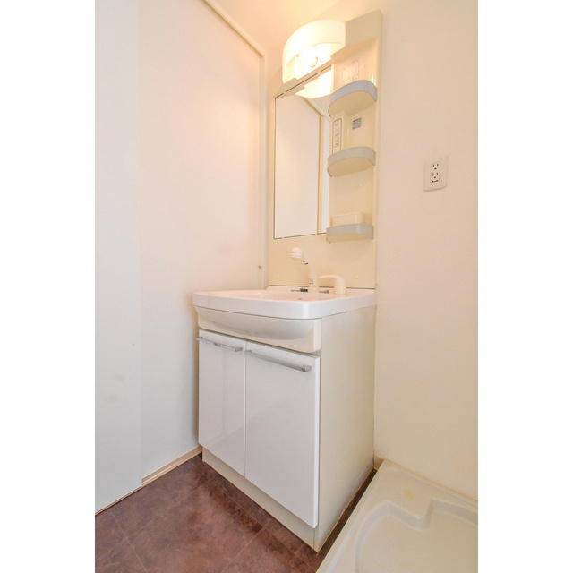 Gramercy Sakaeの洗面所