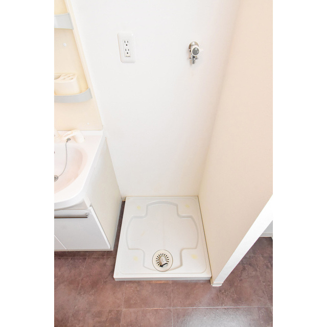 Gramercy Sakaeの洗面所