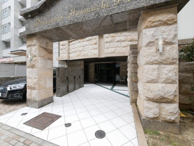 【エントランス】 | プレサンス本町プライム