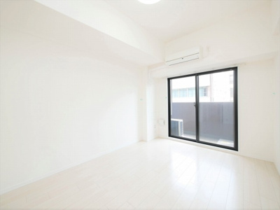 【居間・リビング】 | S-RESIDENCE難波Briller