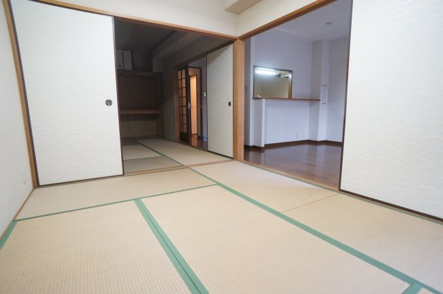 インペリアル樋ノ口の和室