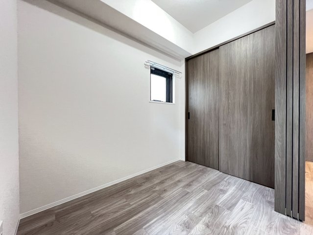 CREATIF堂島の洋室