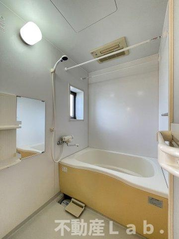 サンビレッジ松原の浴室