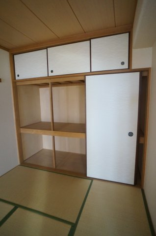 インペリアル樋ノ口の収納