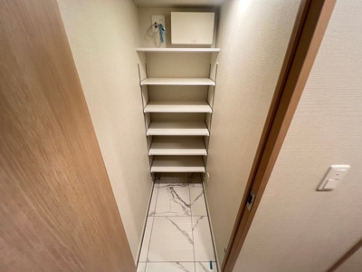 【玄関】 | リビオメゾン新大阪