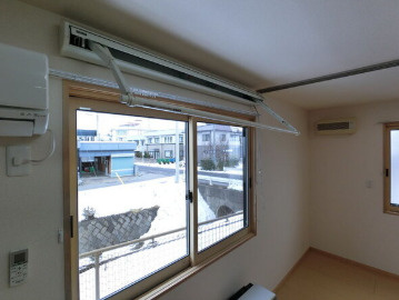 【設備】 | グランアルブルK | 室内物干し