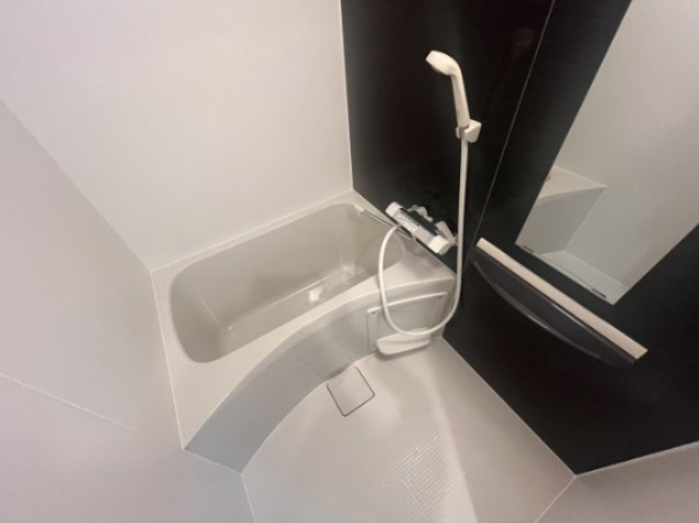 落ち着いた空間のお風呂です