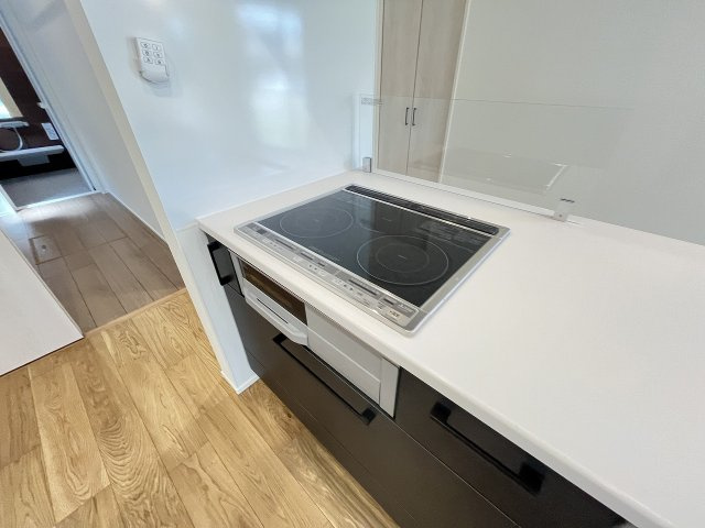 【キッチン】 | 福岡市西区太郎丸2丁目・平屋　1号棟（全3棟）【仲介手数料無料・0円】 | 現地写真。