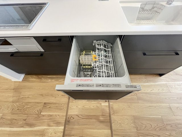 【キッチン】 | 福岡市西区太郎丸2丁目・平屋　1号棟（全3棟）【仲介手数料無料・0円】 | 現地写真。