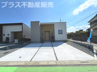 【外観】 | 現地写真。同じ物件を見るなら、プラス不動産販売にお任せ下さい。