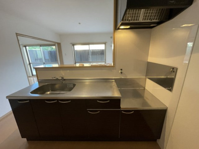 【キッチン】 | ドエル | ※同物件、別のお部屋の写真です