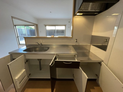 【キッチン】 | ドエル | ※同物件、別のお部屋の写真です