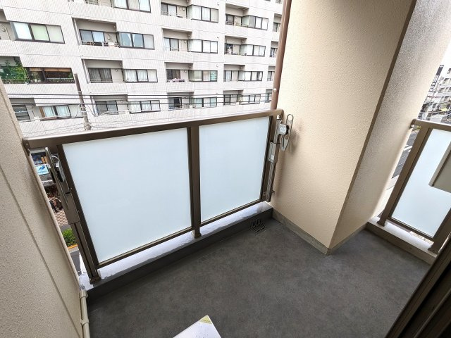 宮田ビルのバルコニー