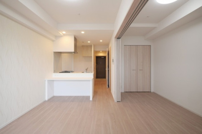 【居間・リビング】 | スプランディッド難波キャトル