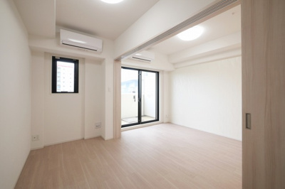 【洋室】 | スプランディッド難波キャトル