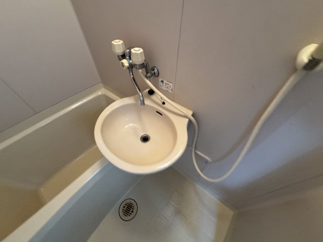 郷原マンションの洗面所