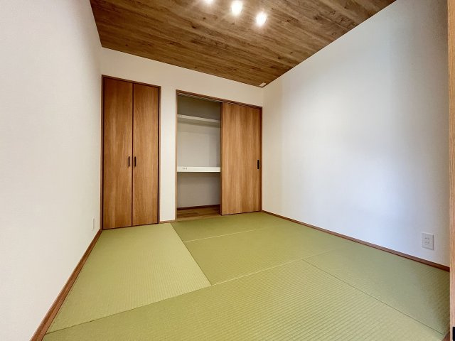 【和室】 | 福岡市西区太郎丸2丁目・平屋　2号棟（全3棟）【仲介手数料無料・0円】 | 現地写真。