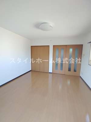 【洋室】 | ヴィラ・コパン | 別部屋写真です。