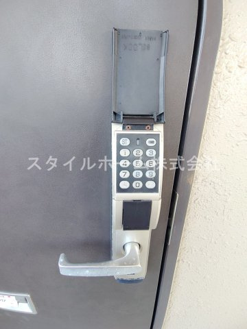 【セキュリティ】 | ヴィラ・コパン | 別部屋写真です。