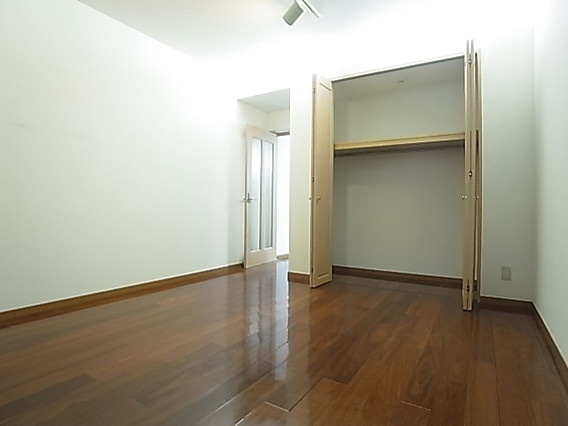 M’s三宮の居間・リビング