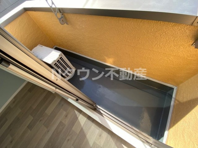 【バルコニー】 | グリーンハイツ | 暖かな日差しのふりそそぐバルコニー