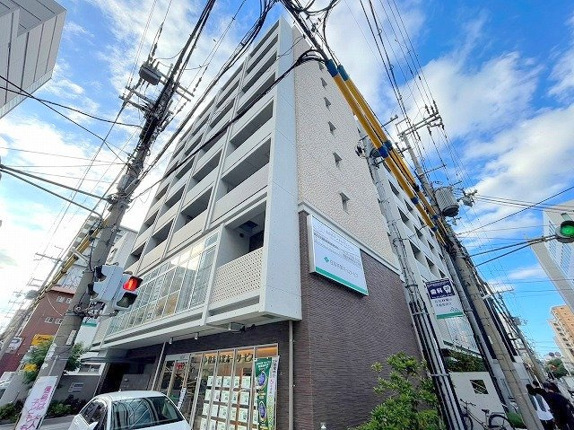 MsCOMFORTESAKAの外観