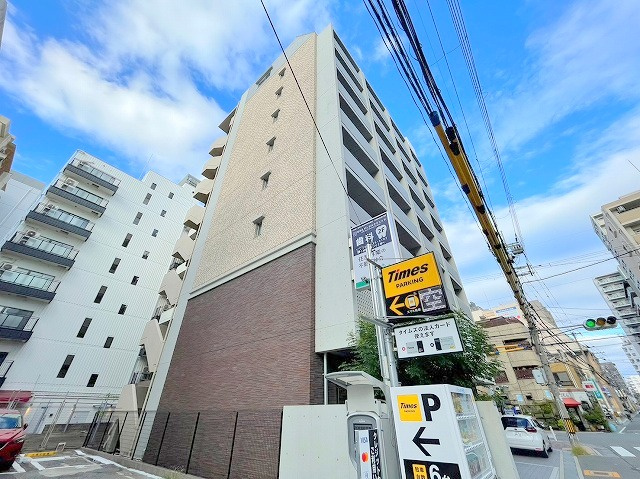 MsCOMFORTESAKAの外観