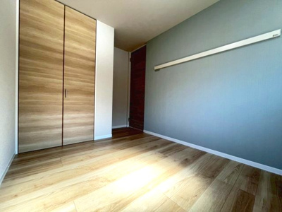 【洋室】 | グランリュミエスタ茨木春日