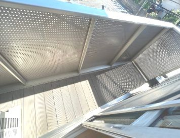 さいたま市南区大谷場２丁目のハイツのバルコニー