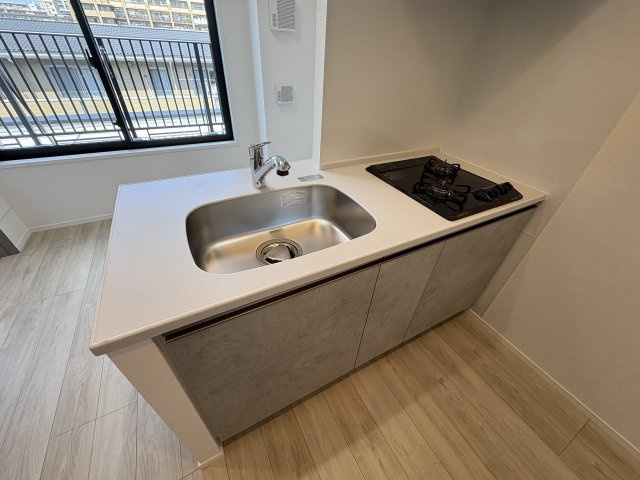 S-RESIDENCE原木中山azureのキッチン